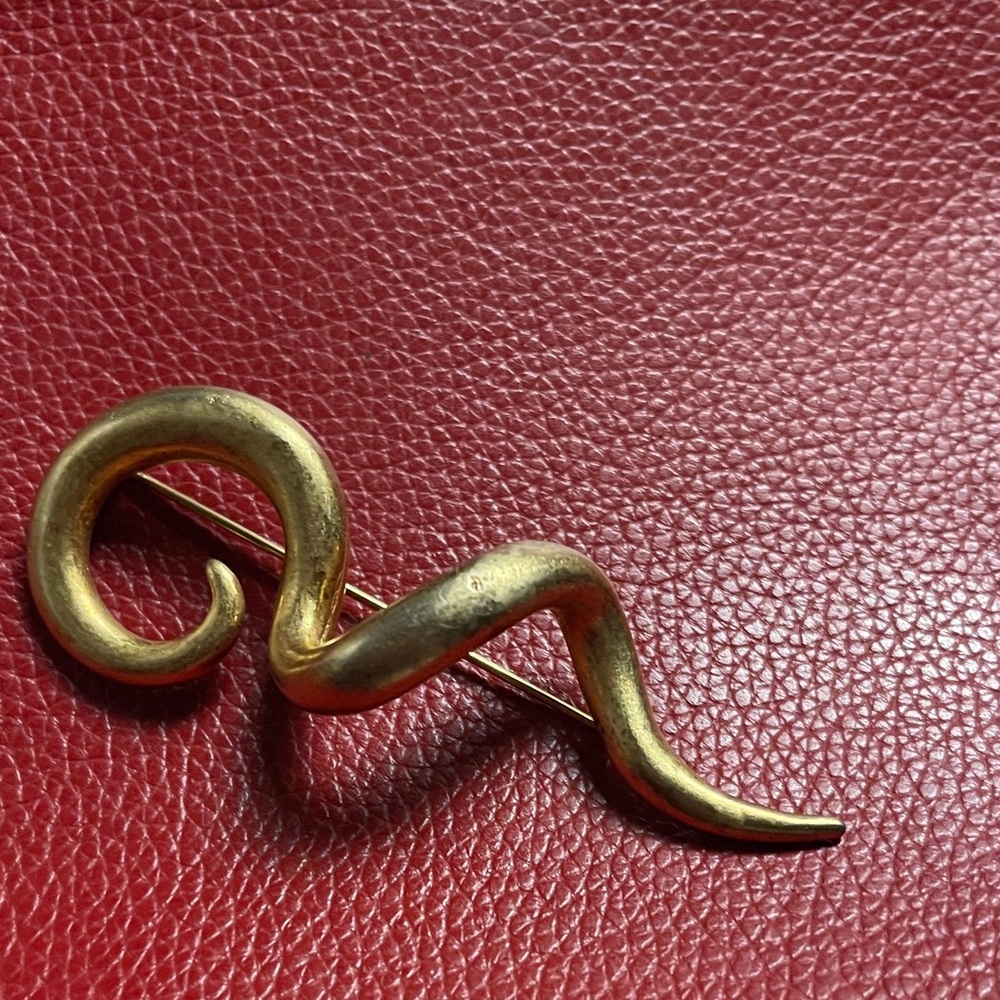 Vintage Gold Tone Serpentine Snake Brooch